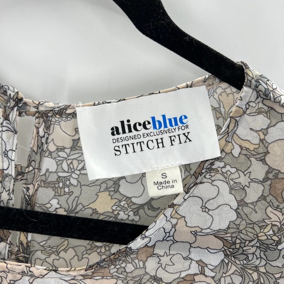 Alice Blue Exclusive Stitch Fix Long Bell Sleeve Floral Blouse Button Small - Picture 3 of 9